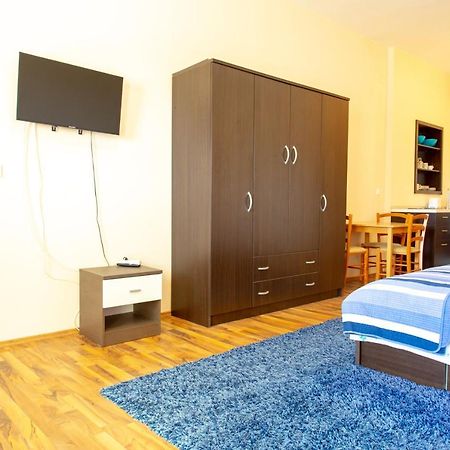 Apartments Facini Kosljun Bagian luar foto