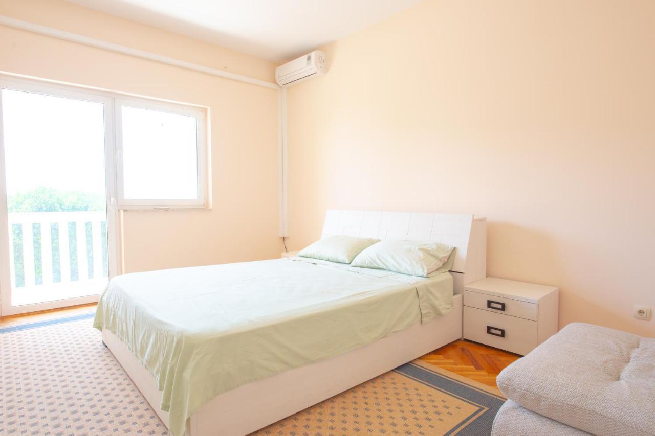 Apartments Facini Kosljun Bagian luar foto