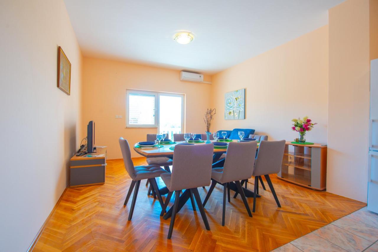Apartments Facini Kosljun Bagian luar foto